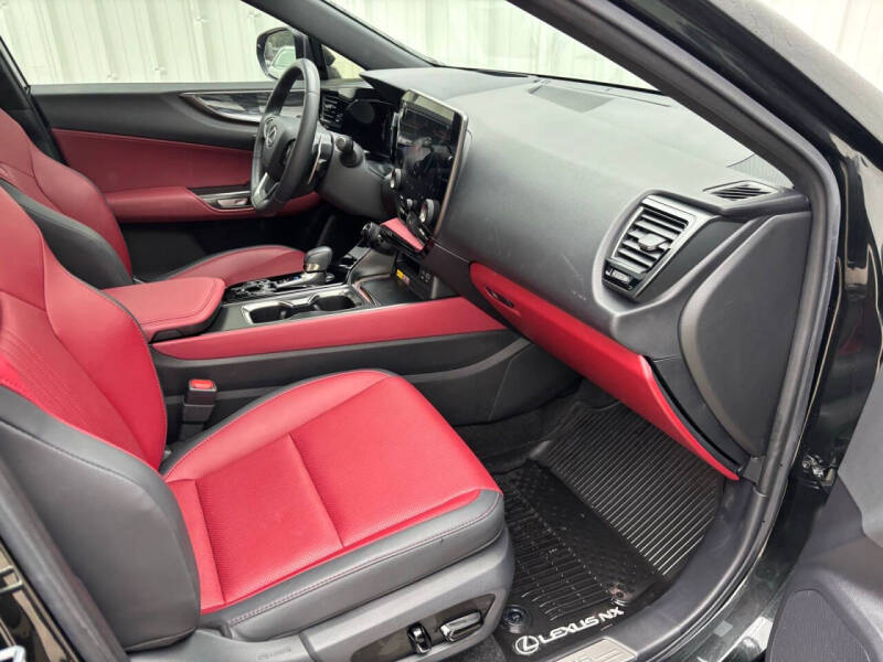 2025 Lexus NX 350h Premium