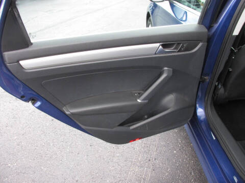 2016 Volkswagen Passat 1.8T S