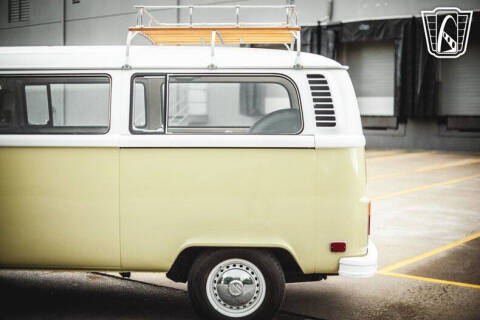 1975 Volkswagen Bus