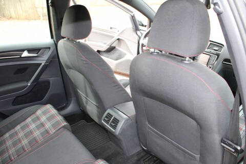 2015 Volkswagen Golf GTI S