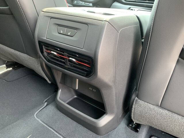 2025 Chevrolet Silverado EV RST