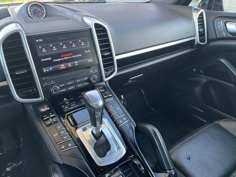 2017 Porsche Cayenne