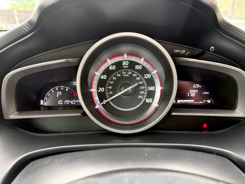 2016 Mazda MAZDA3 i Touring