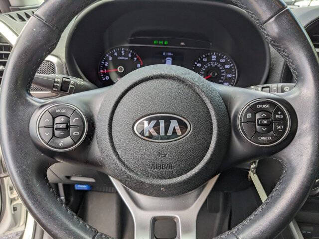 2021 Kia Soul 23