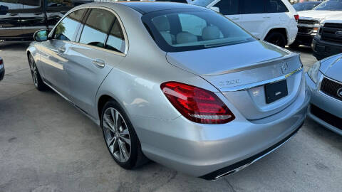 2017 Mercedes-Benz C-Class C 300 Luxury
