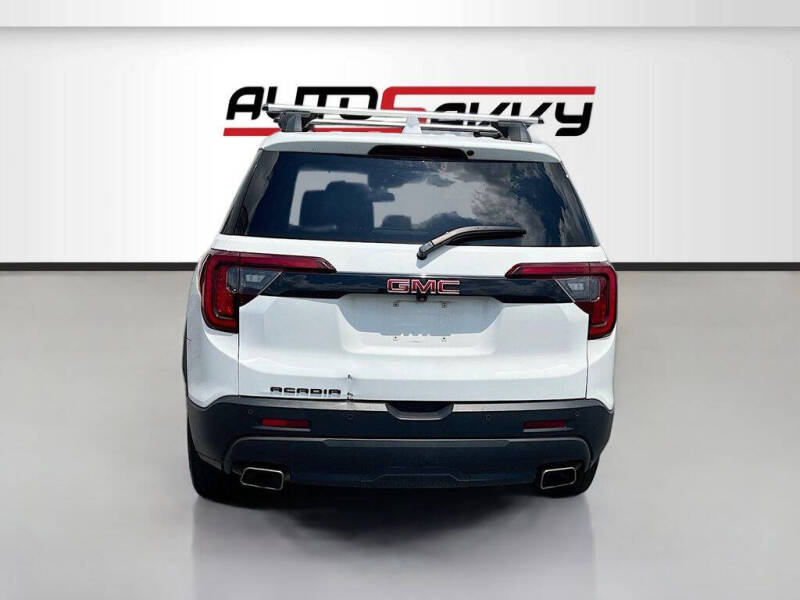 2021 GMC Acadia SLT
