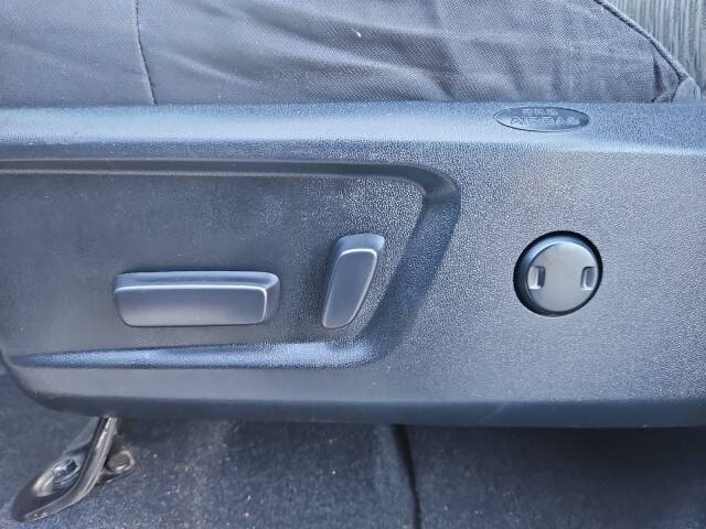 2014 Toyota Tundra SR5