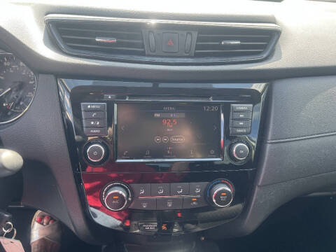 2018 Nissan Rogue S