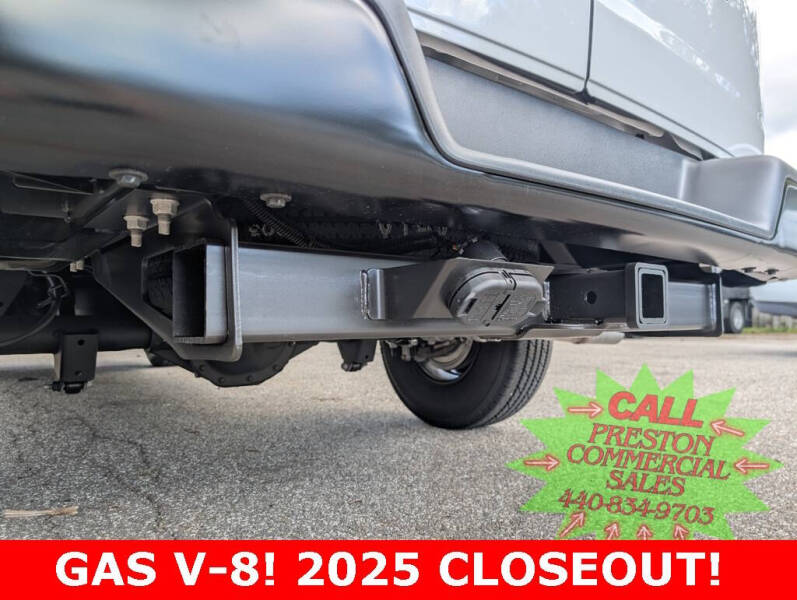 2025 Chevrolet Express 2500