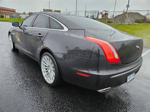2011 Jaguar XJ