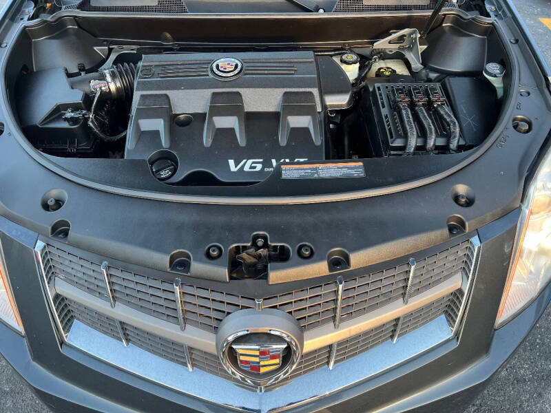 2011 Cadillac SRX Luxury Collection