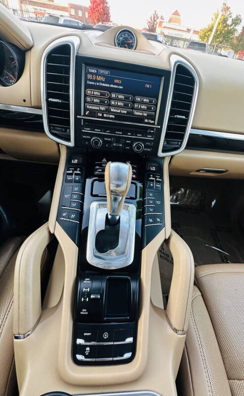 2016 Porsche Cayenne