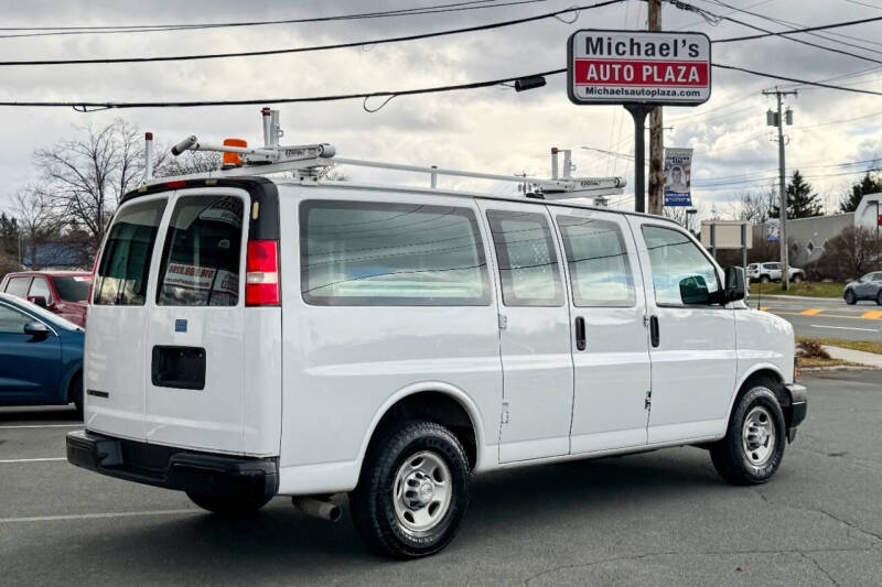 2018 Chevrolet Express 2500
