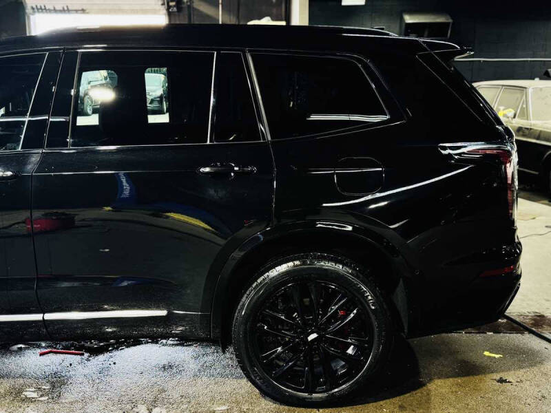 2023 Cadillac XT6 Sport
