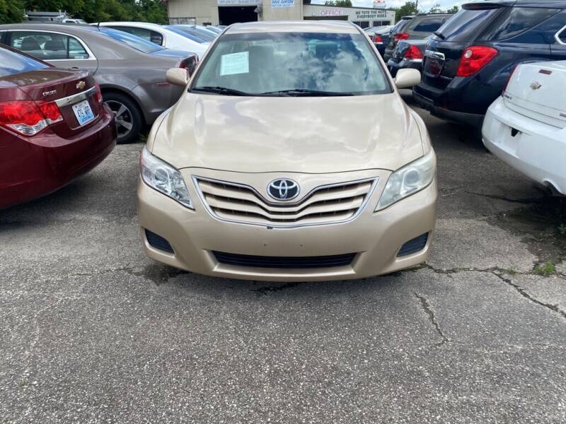 2011 Toyota Camry for sale at Doug Dawson Motor Sales in Mount Sterling KY