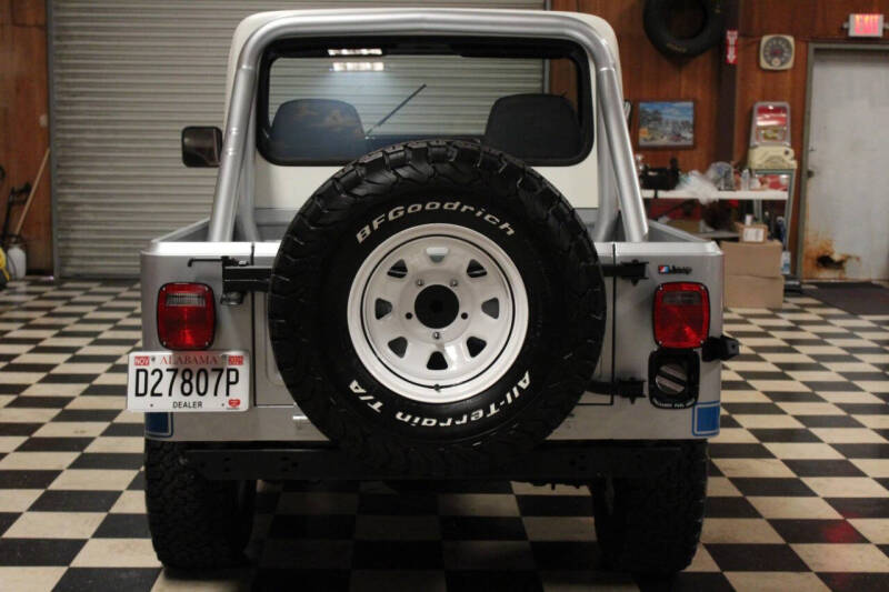 1984 Jeep CJ-8