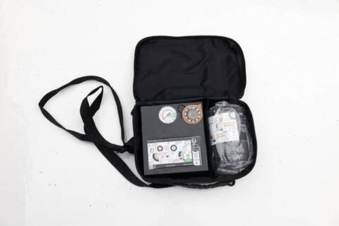 2024 Mercedes-Benz C-Class AMG C 63 S E Performance