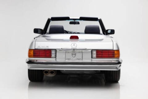 1986 Mercedes-Benz 560-Class 560 SL
