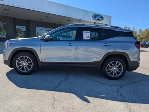 2023 GMC Terrain SLT