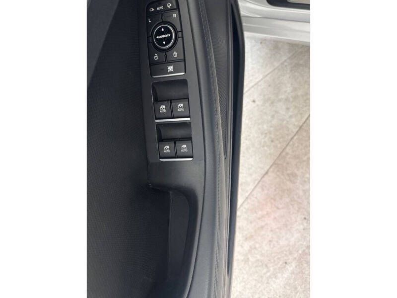 2015 Hyundai Genesis