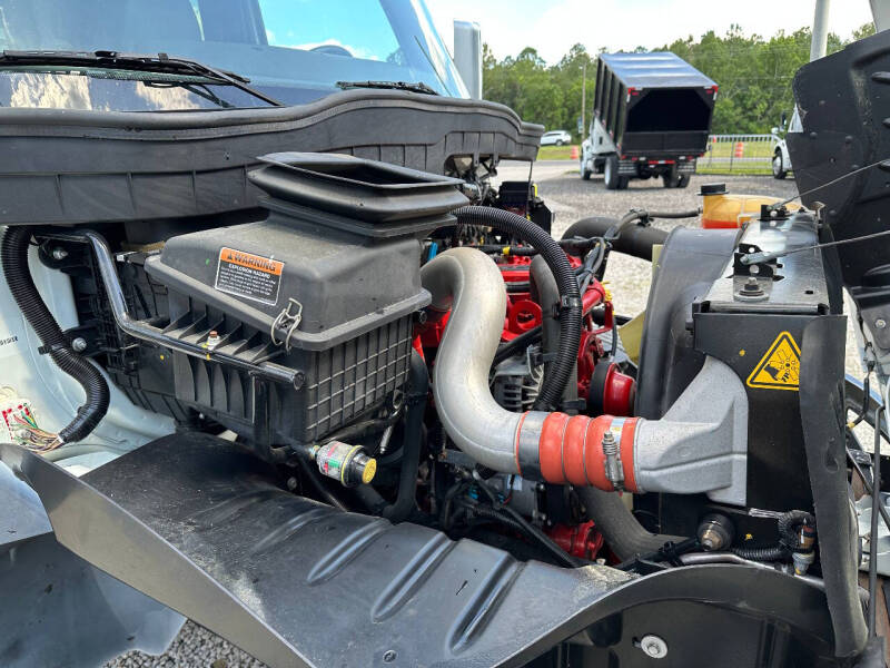 2020 International MV607