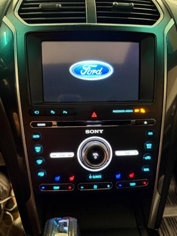 2017 Ford Explorer Platinum