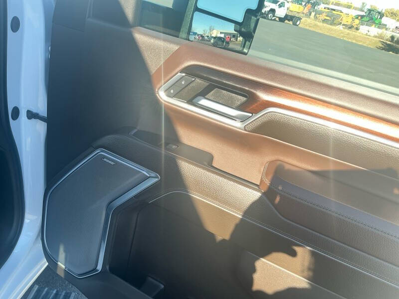 2024 GMC Sierra 3500HD