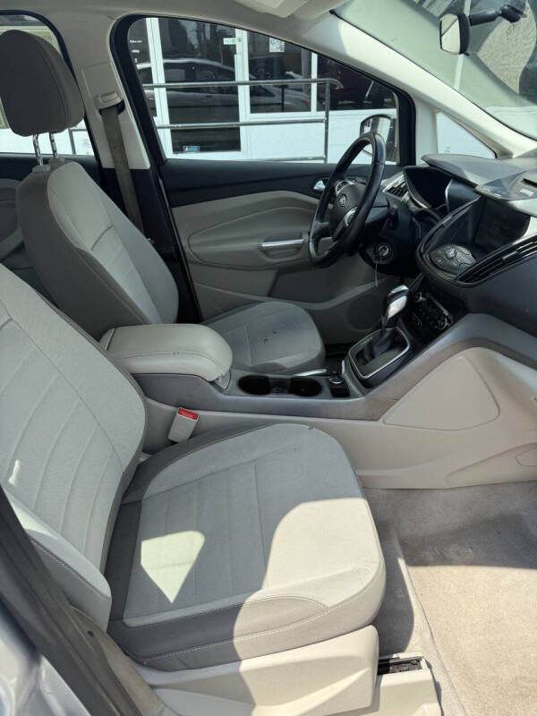 2013 Ford C-MAX Hybrid SE