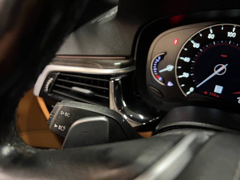 2017 BMW 5 Series 540i