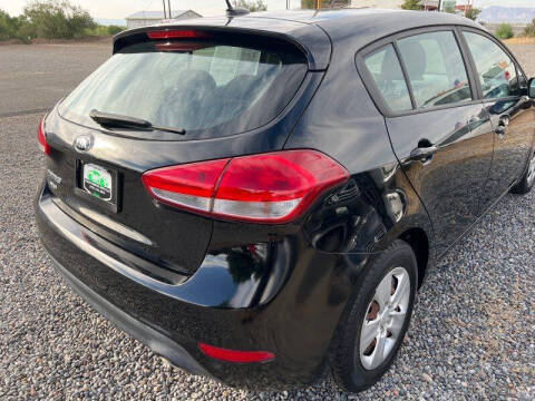 2017 Kia Forte5 LX