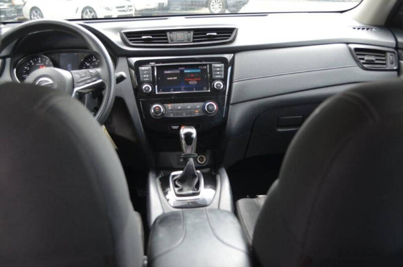 2018 Nissan Rogue S