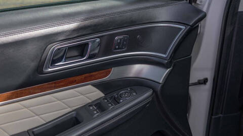 2016 Ford Explorer Platinum