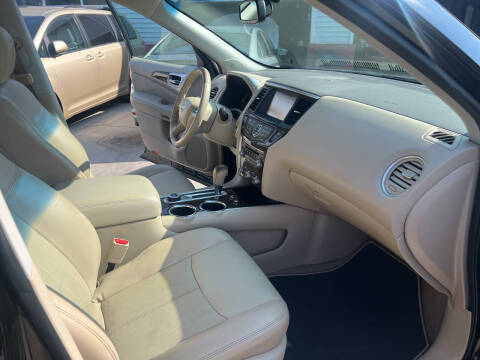 2014 Nissan Pathfinder Platinum
