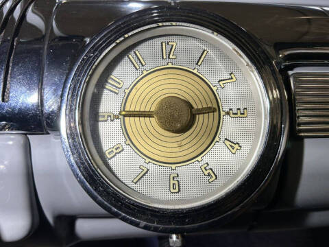 1947 Ford Super Deluxe