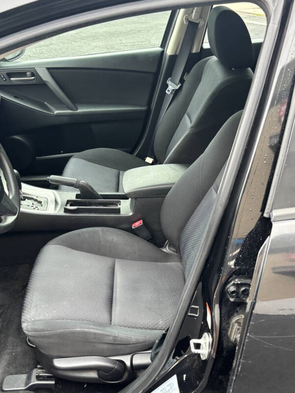 2010 Mazda MAZDA3 i Touring