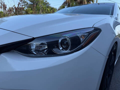 2014 Mazda MAZDA3 i Sport