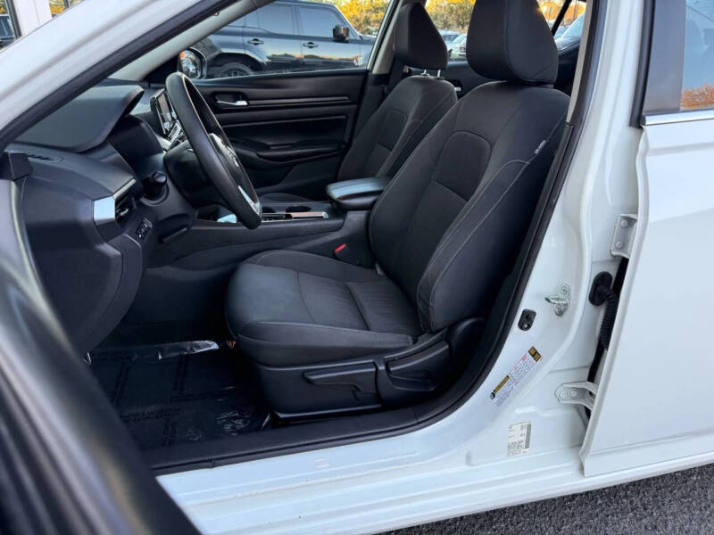 2022 Nissan Altima 2.5 S