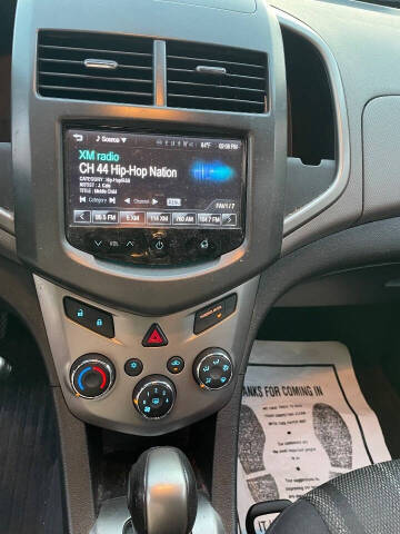 2016 Chevrolet Sonic LT Auto