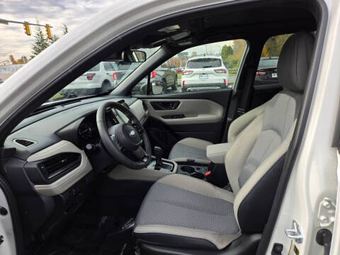 2025 Subaru Forester Premium