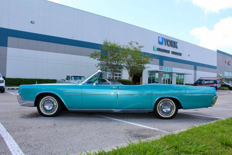 1967 Lincoln Continental