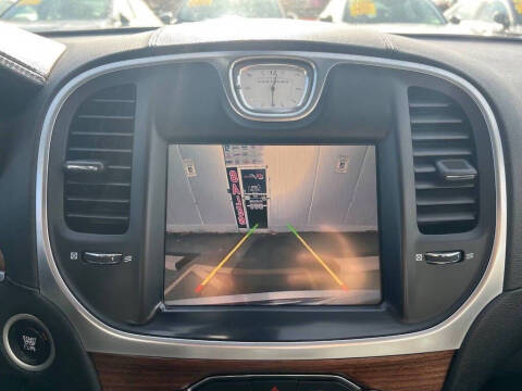 2015 Chrysler 300 C Platinum