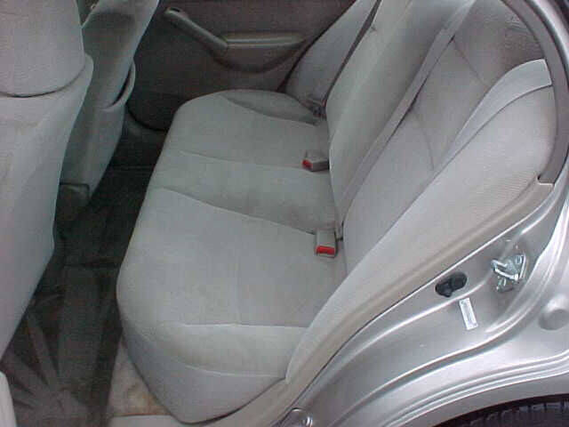 Silver 2002 Honda Civic LX LX 4dr Sedan 2