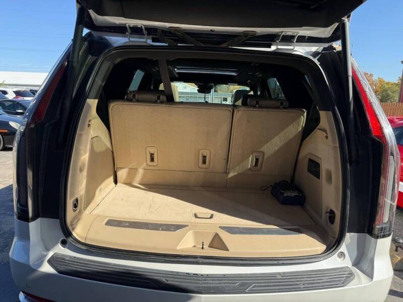 2021 Cadillac Escalade Premium Luxury