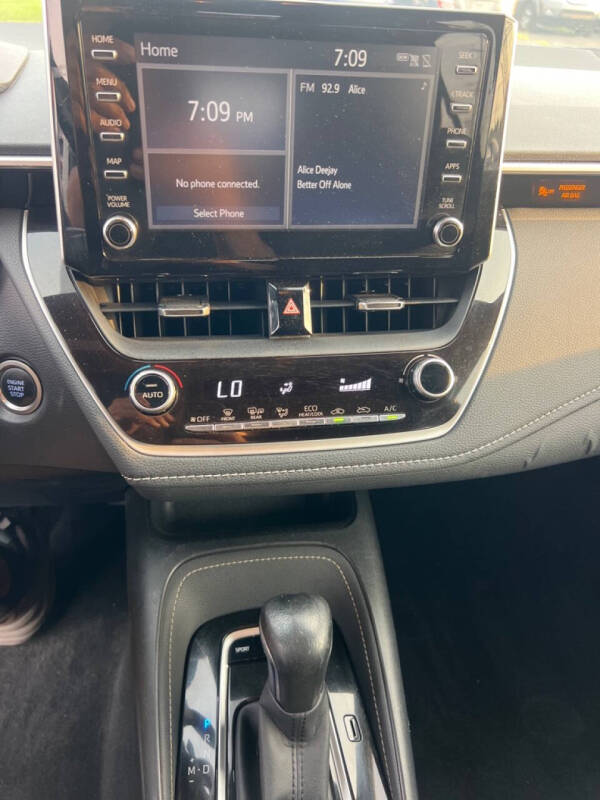 2019 Toyota Corolla Hatchback SE