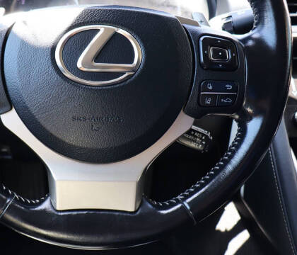 2017 Lexus IS 200t