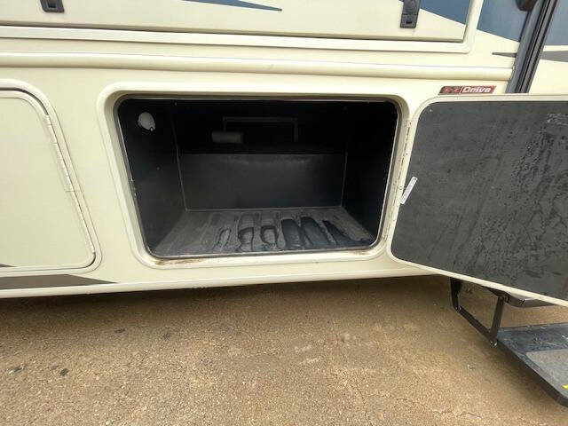 2022 Entegra Coach Vision