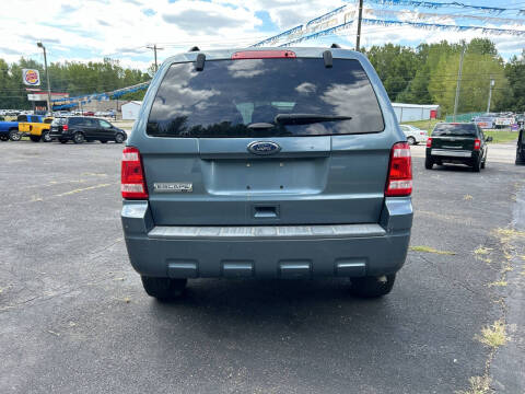 2011 Ford Escape XLT