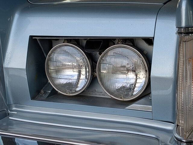 1979 Lincoln n/a