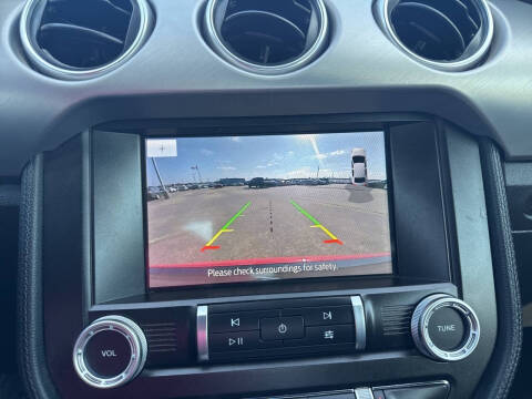 2022 Ford Mustang EcoBoost Premium