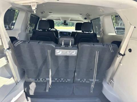 2017 Chrysler Pacifica Touring-L